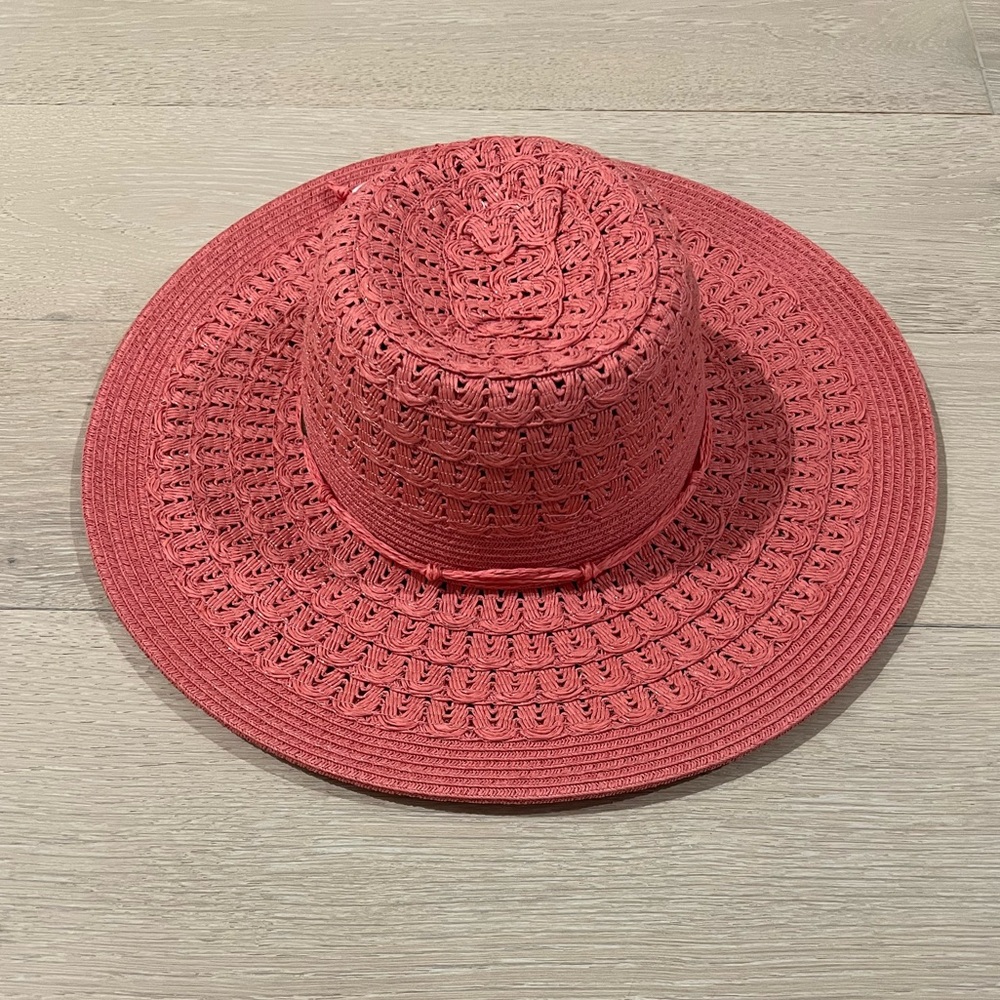 C.C wide brim coral sun/beach hat - Picture 5 of 10